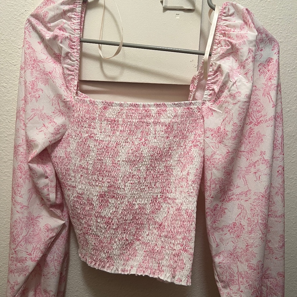Bcbg jungle print puff sleeve blouse